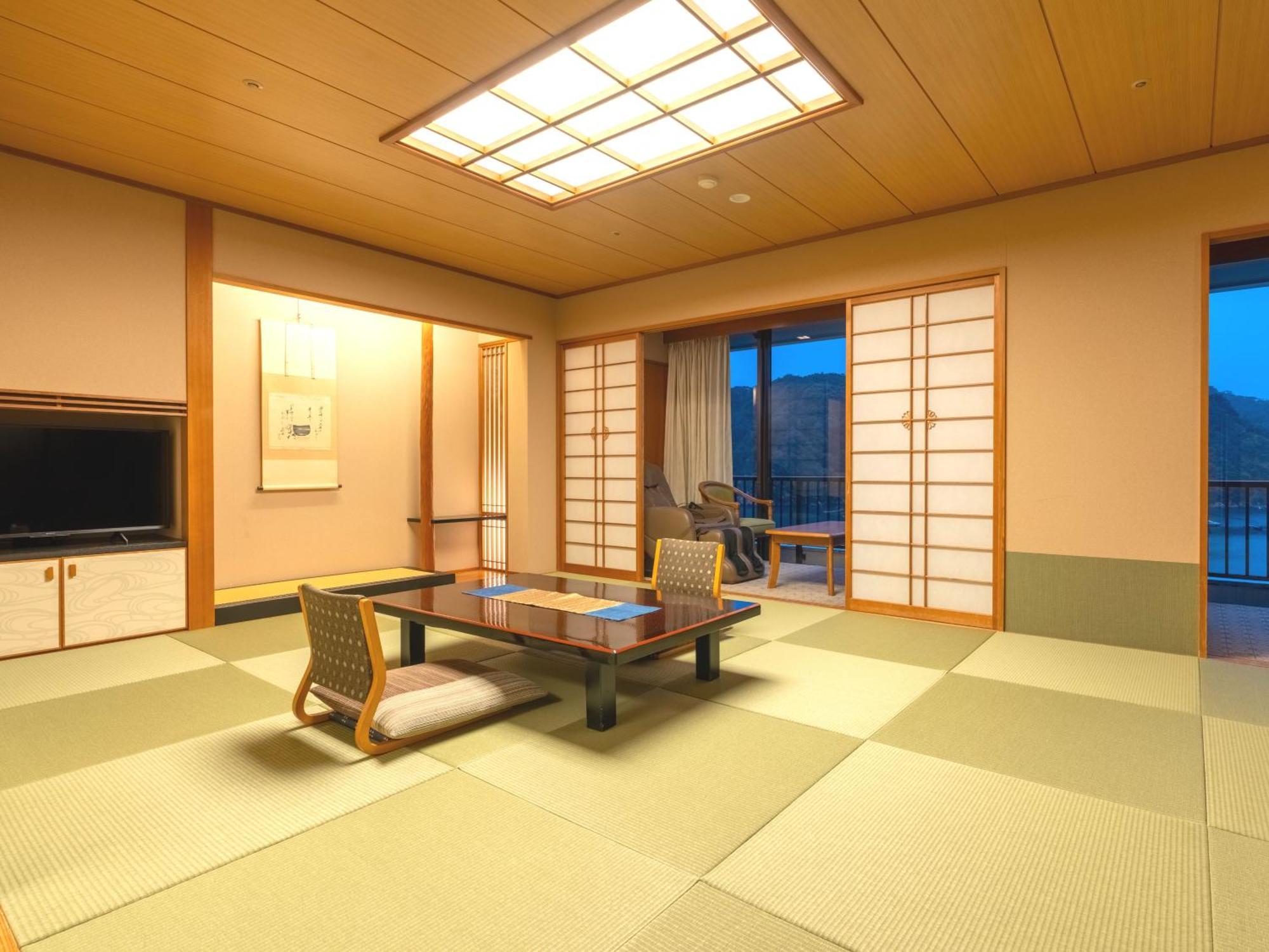 Kumano-Bettei Nakanoshima Nachikatsuura Exterior photo